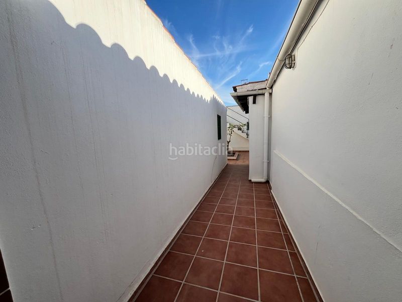 Foto 9a85a2f5-4698-45c6-a812-e0b52a57526b. Casa adossada amb aparcament a Campanillas Málaga