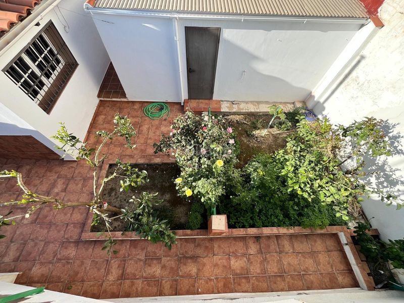 Foto db47f8fb-702c-47a6-9f6f-4e8cb5c3005c. Casa adossada amb aparcament a Campanillas Málaga