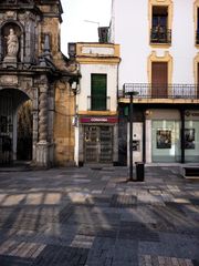 Casa a Sta. Marina - San Andrés - San Pablo - San Lorenzo. Junto al ayuntamiento