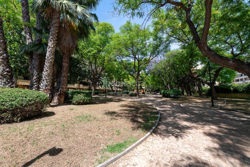 Foto 0a1b7336-fe40-4435-99ba-1fd9603939ff. Dúplex amb calefacció a Paseo Marítimo Oeste - Pacífico Málaga