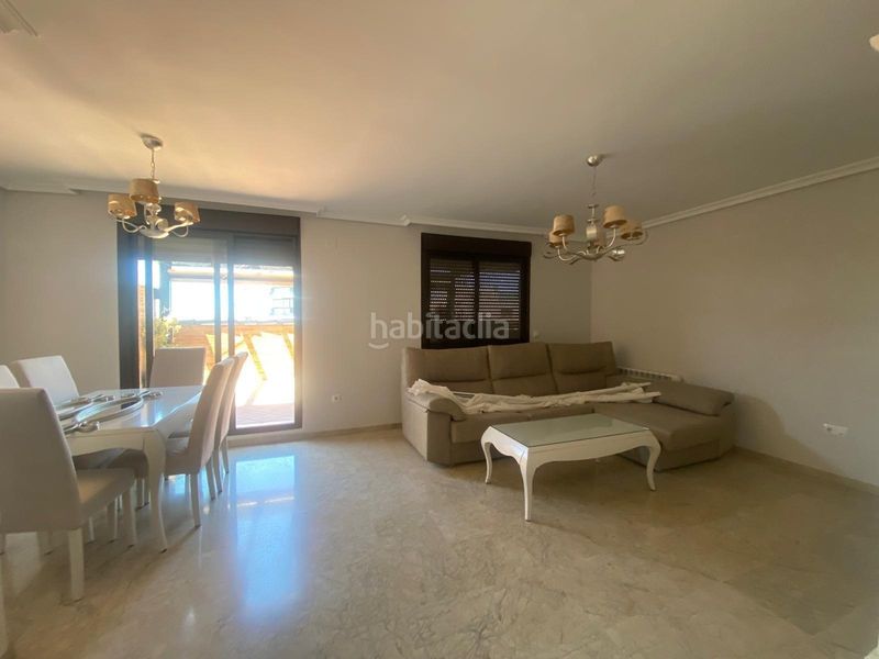 Foto 8d0b44dc-eec8-412f-849e-494f970b5418. Àtic amb aparcament piscina a Tablero Bajo - Arruzafilla Córdoba
