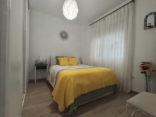 Rent Flat in Santa Rosa - Valdeolleros. Fantástica vivienda junto al vial
