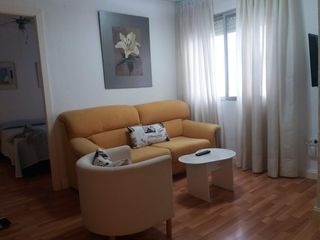Affitto Appartamento in Ciudad Jardín - Zoco. Se alquila apartamento cerca de medina azahara