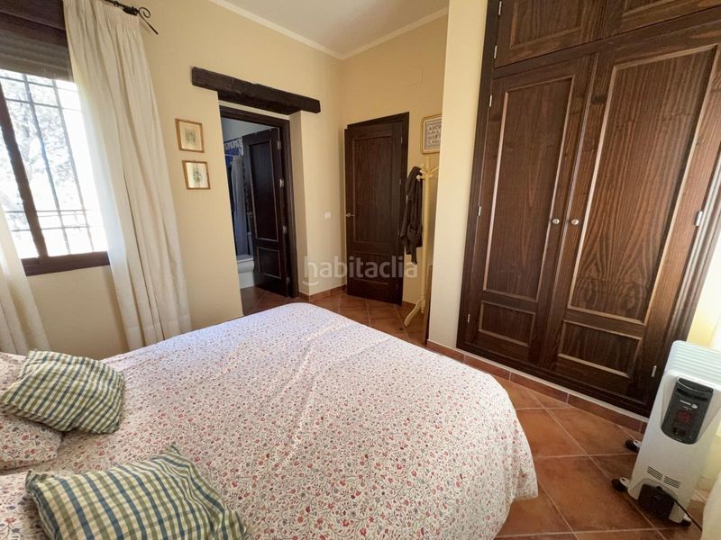 Foto 32b53330-d439-4366-aff1-a3697be698a9. Masia amb aparcament a Espiel