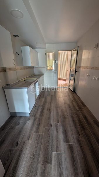 Foto 0b9db795-4df6-40be-9d56-15c6b2881da5. Pis amb aparcament a Alcantarilla