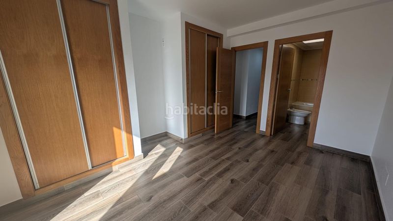 Foto 467a9472-f2b0-4dca-bbc7-1ec20bbfd32f. Pis amb aparcament a Alcantarilla