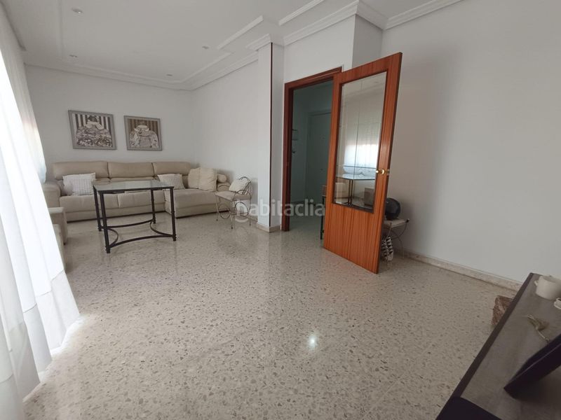 Foto 03d9f8c3-7178-4e72-aefd-53a119dd4830. Casa adossada amb aparcament a Sector Sur Córdoba