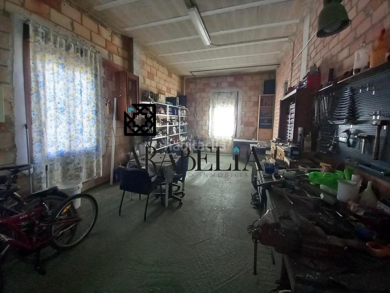 Foto 5206a788-3ad7-4ffd-b2ea-354e51e7bfa4. Casa amb calefacció a Carlota (La)