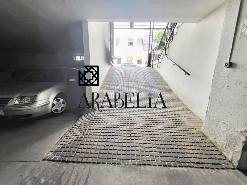Foto df92a074-8ef0-4189-9652-8ad76fee71d9. Aparcament cotxe a Sta. Marina - San Andrés - San Pablo - San Lorenzo Córdoba