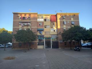 Miete Etagenwohnung in Sector Sur. Piso de alquiler junto avenida cadiz