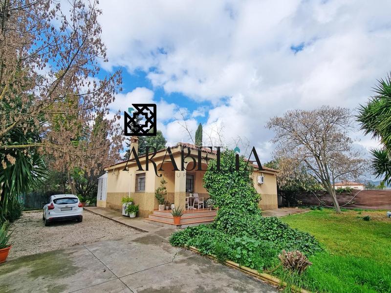 Foto 02402f12-efb7-4f70-8991-4037b631c3a7. Chalet mit heizung parking in Villarrubia Córdoba