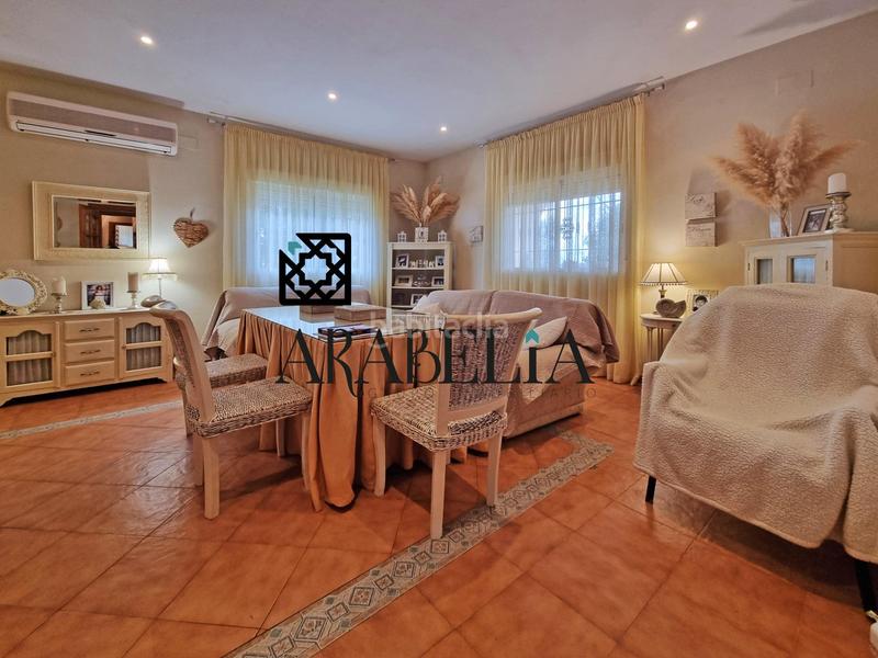 Foto 96c85da2-6e91-499c-9298-9f80ab0ef804. Chalet mit heizung parking in Villarrubia Córdoba