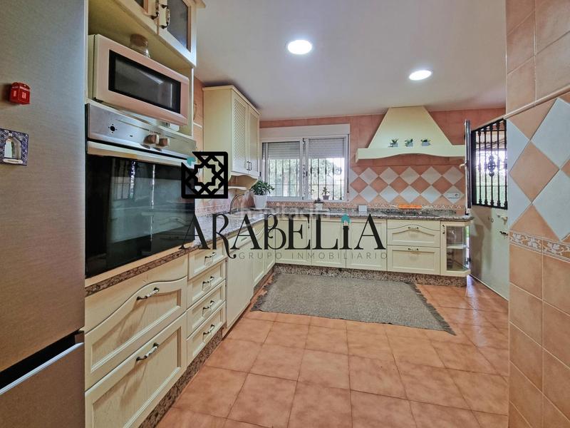 Foto c652b27c-3ee9-42b7-b515-abc9cb2d980a. Chalet mit heizung parking in Villarrubia Córdoba