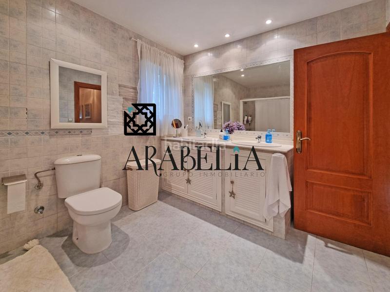 Foto e3410e6d-bd1c-413a-856f-c545e7933589. Chalet mit heizung parking in Villarrubia Córdoba