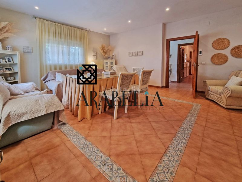 Foto f9b33391-c2e9-4cda-ad72-935e25e45442. Chalet mit heizung parking in Villarrubia Córdoba
