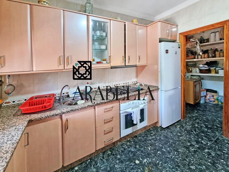 Foto b3feddcf-38c4-4b66-b965-965802b6e6de. Casa amb calefacció aparcament a El Higuerón Córdoba
