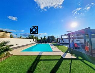 Chalet à Carlota (La). Precioso chalet a la venta en la carlota