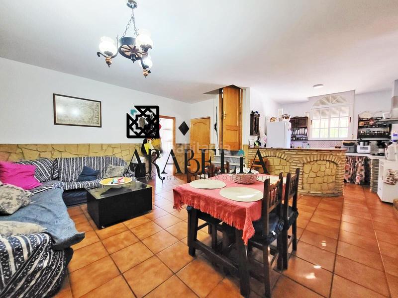 Foto 631c96d2-167b-4f0c-8024-25f709c390e7. Chalet mit heizung parking pool in Paraíso Arenal - La Colina Córdoba