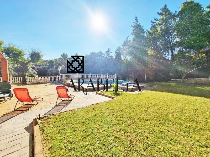 Foto 8d8e4384-39c6-41dd-a868-a87c81c4d237. Chalet mit heizung parking pool in Paraíso Arenal - La Colina Córdoba