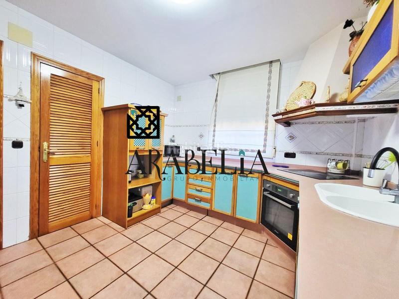 Foto f4299d15-cac9-469b-868b-3d29fbee3b68. Chalet mit heizung parking pool in Paraíso Arenal - La Colina Córdoba