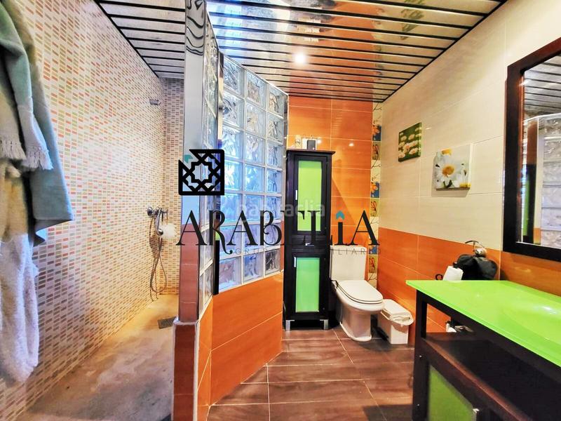 Foto fb1cd081-c387-4cf2-ac40-e351ba37f193. Chalet mit heizung parking pool in Paraíso Arenal - La Colina Córdoba