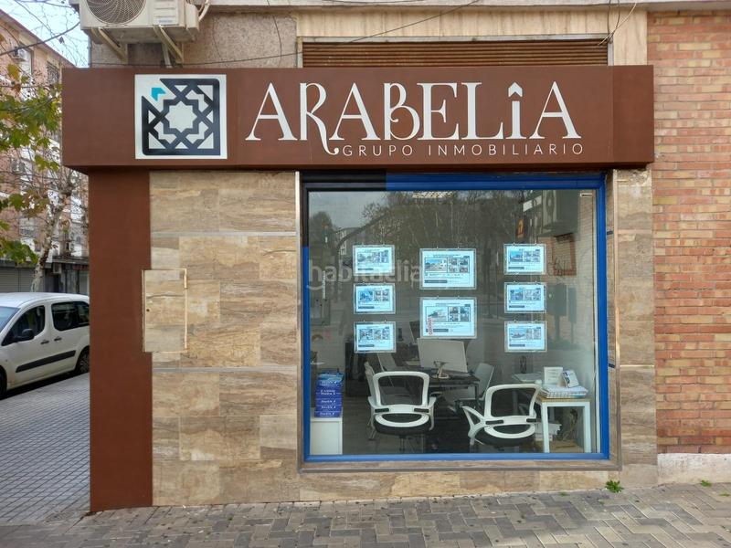 Foto b8e5ae67-c784-4491-86de-b80354431f2d. Piso impresionante piso exterior en exclusiva de 104m2 con piscina y para entrar a vivir en la arruzafilla!!! en Córdoba