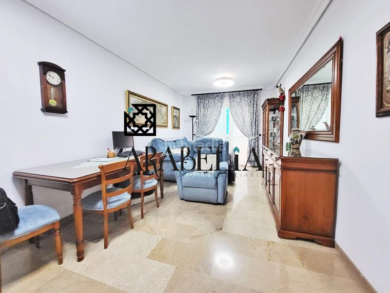 Foto c8558880-05e6-4970-8fc7-b85c82a759f9. Pis amb calefacció aparcament piscina a Tablero Bajo - Arruzafilla Córdoba