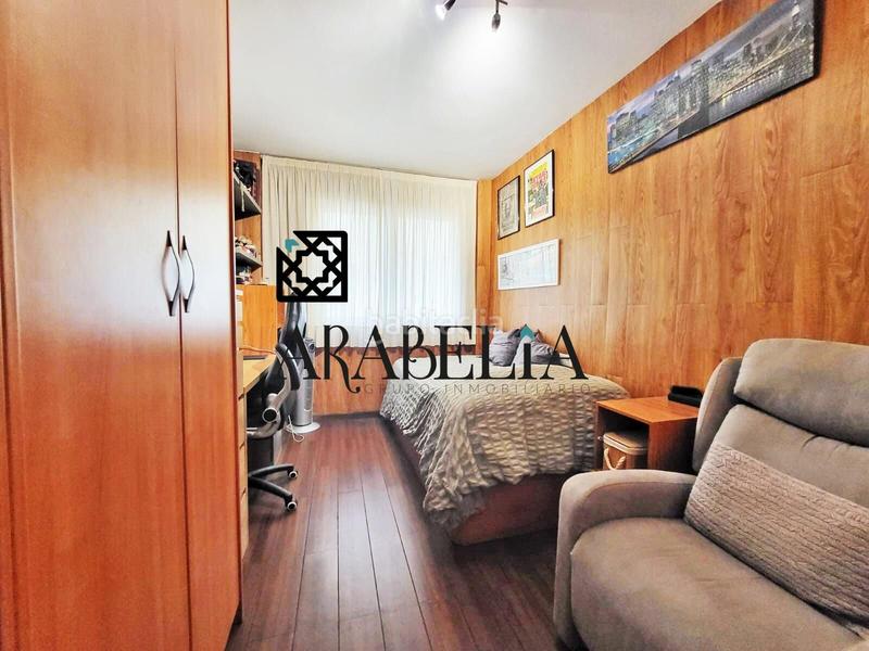Foto 74d0008a-f4ee-43c7-bd31-118710eff2ba. Piso magnífico piso de 116m2 con piscina, parking y trastero para entrar a vivir en la arruzafilla!!! en Córdoba