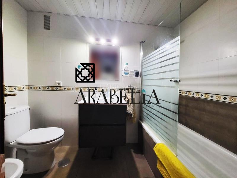 Foto 9d972ac5-eee3-418c-9d77-87df2039be3a. Piso magnífico piso de 116m2 con piscina, parking y trastero para entrar a vivir en la arruzafilla!!! en Córdoba