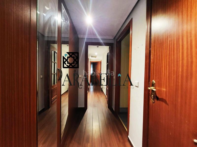 Foto fafe3df0-6128-4918-baf0-8866f7844312. Piso magnífico piso de 116m2 con piscina, parking y trastero para entrar a vivir en la arruzafilla!!! en Córdoba