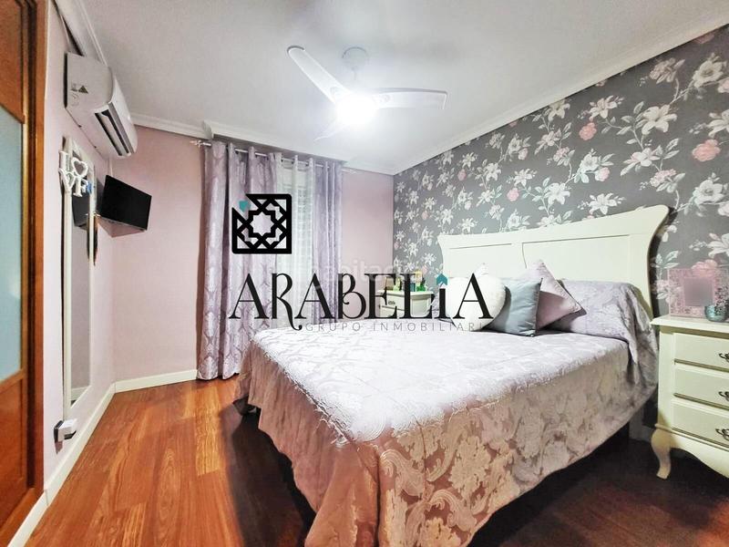Foto f22b587e-28ac-4f80-9d4b-470139823ca0. Appartamento con riscaldamento in Poniente-Norte - Miralbaida - Parque Azahara Córdoba