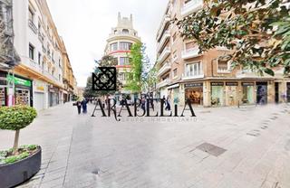 Piso en Centro. Pisazo de 303m2 para reformar en pleno centro de córdoba!!!