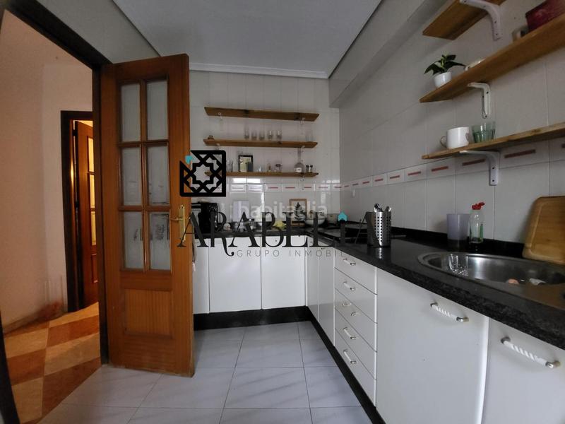 Foto 6084a90b-602c-4356-8cd3-4299e39312b6. Casa a casco histórico - ribera - san basilio Córdoba