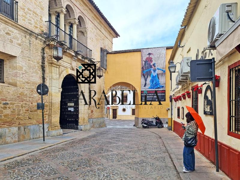 Foto 68ce4c2f-73b3-4a9b-8f6c-bb5985217d62. Piso  planta baja en s. basilio en casco histórico - ribera - san basilio Córdoba
