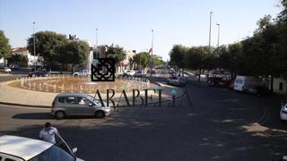 Maison à Sector Sur. Casa  solar en campo de la verdad