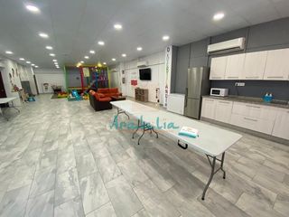 Location Bâtiment à usage industriel à Poniente-Norte - Miralbaida - Parque Azahara. Se alquila nave instalada  junto al leroy merlin