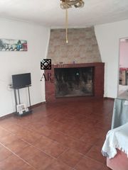 Masia a Santa Cruz