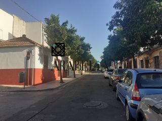Casa in Campo de la Verdad - Miraflores. Casa reformada en córdoba por solo 139,999