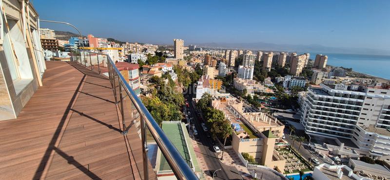 Foto 951d2c48-40dd-4277-b3bb-33e0f57c3dba. Alquiler ático  premium centro alquiler larga duración en Torremolinos