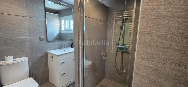 Foto 03d420fa-2224-4b9f-a8c6-ea50c2033cf9. Miete dachwohnung mit heizung pool in El Bajondillo Torremolinos