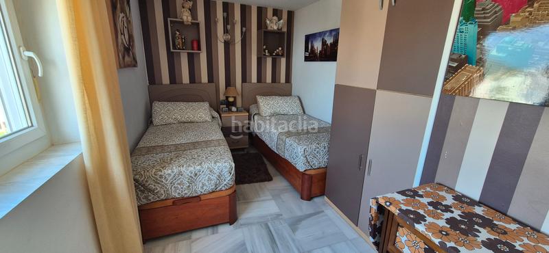 Foto 4a5928f7-4960-4692-be15-af059c6dfa15. Rent penthouse with heating pool in El Bajondillo Torremolinos