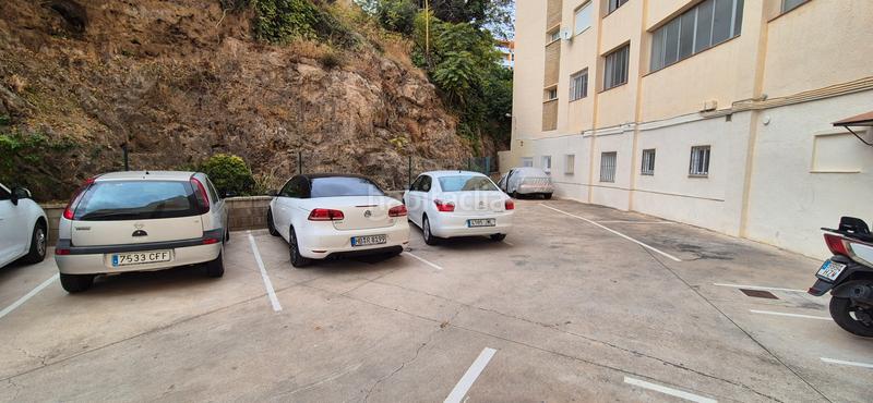 Foto 73da3451-c717-4df9-9d04-a13b7d8a5a84. Rent penthouse with heating pool in El Bajondillo Torremolinos