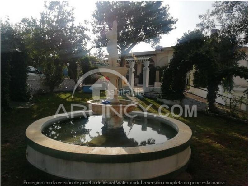 Foto bf3a0619-45a2-435b-9665-73d716fd17dd. Affitto chalet con parcheggio piscina in Oromana Alcalá de Guadaira