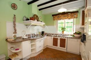 Rent Chalet in La Paz. Magnifico chalet en las encinas con piscina propia. para larga e