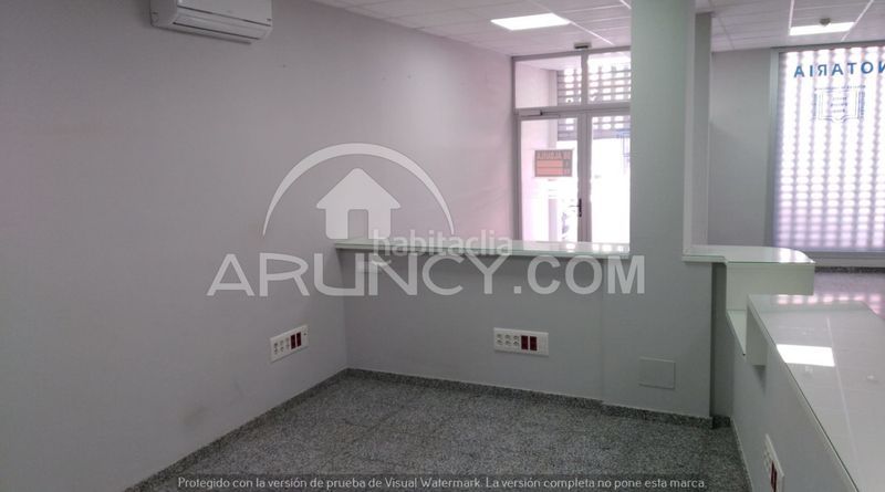 Foto cd5ed282-9688-4c55-b87e-301aa2e6f248. Affitto locale commerciale in Centro Alcalá de Guadaira