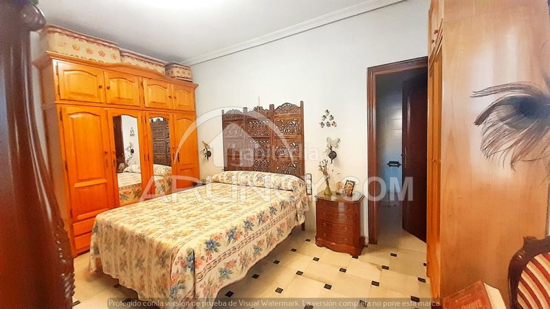 Foto 2ff7d548-407d-46ed-a9b3-ab6e610feb15. Casa amb aparcament a Centro Alcalá de Guadaira