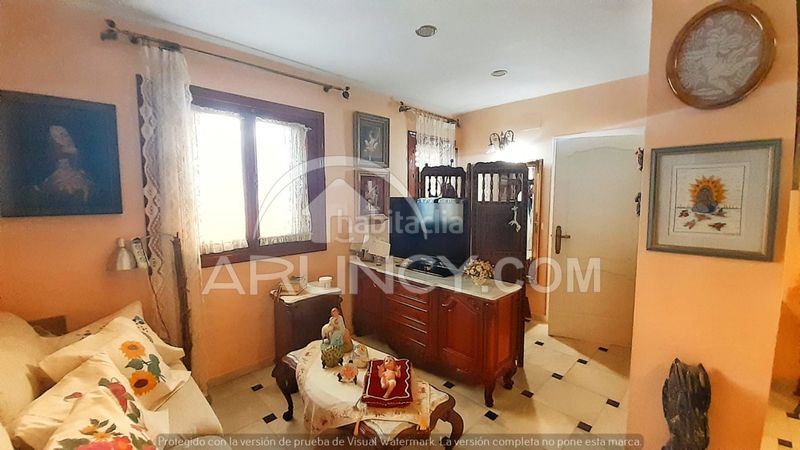 Foto 9137205f-01e6-43e9-9183-57d230b27b12. Casa amb aparcament a Centro Alcalá de Guadaira
