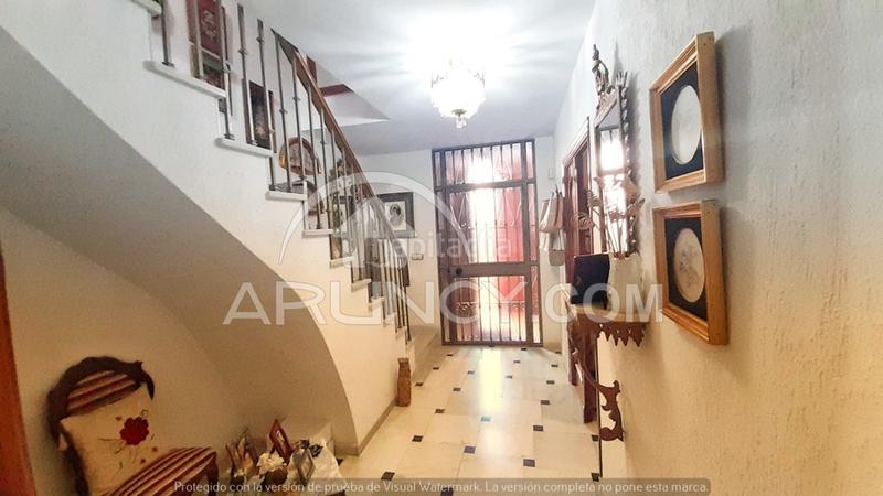 Foto a959ece8-28d2-4826-b943-07001712eb25. Maison avec parking dans Centro Alcalá de Guadaira