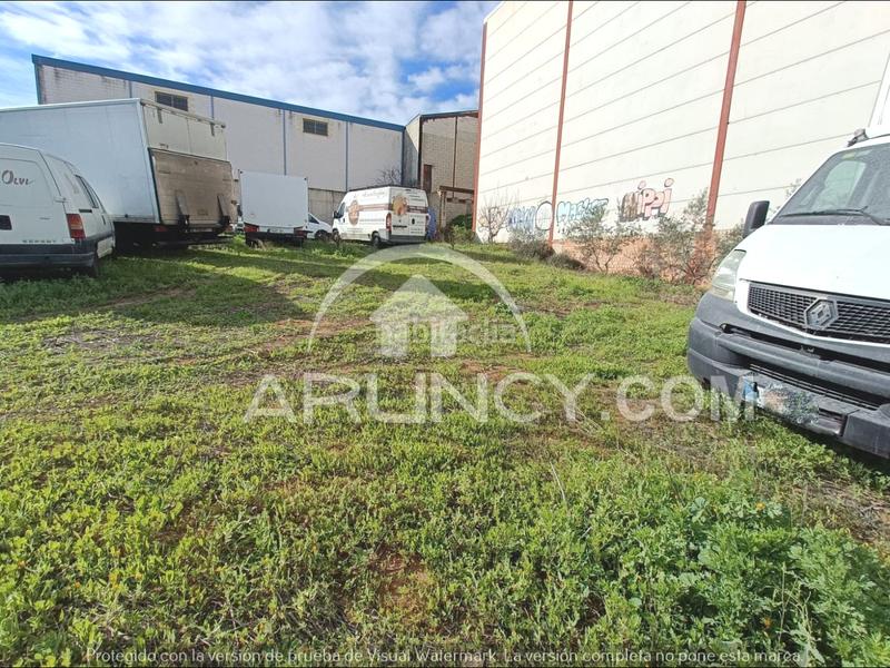 Foto be9323f3-61fa-4126-9bab-75096d057a84. Terreno residencial terreno industrial urbanizable en Alcalá de Guadaira