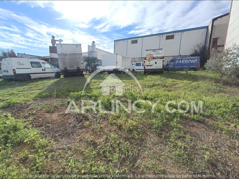 Foto dc08b47f-346d-4eb8-9595-b58bf66d48dc. Terreno residencial terreno industrial urbanizable en Alcalá de Guadaira